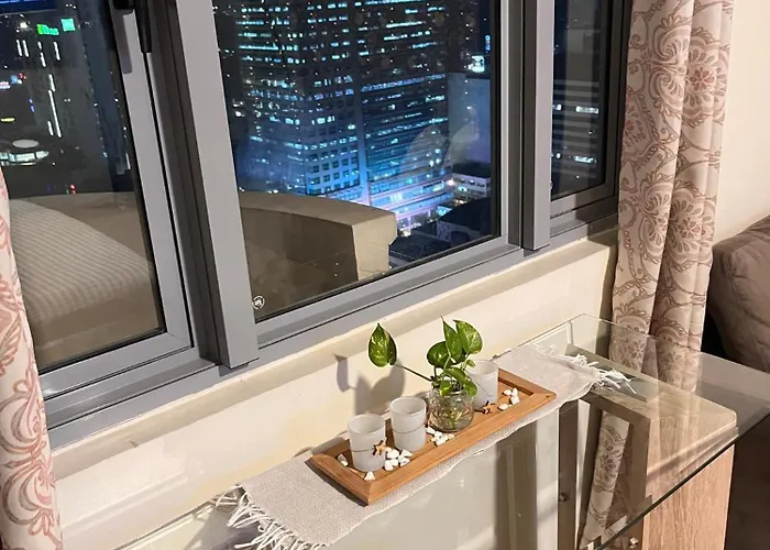 Gracey's Place At Manhattan Plaza Tower 1 Aparthotel *
